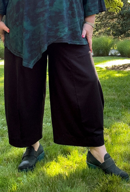 Angle Crop Pant - Black Bamboo