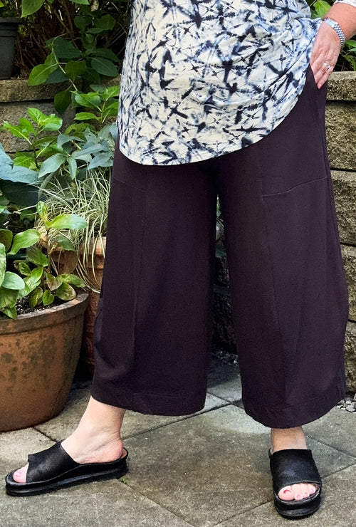 Angle Crop Pant - Ink Bamboo - only XL left