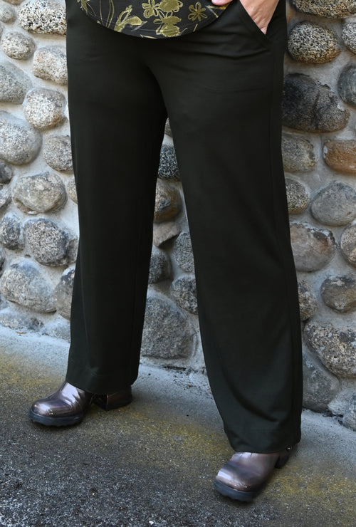 Spirit Straight Leg Pant - Olive Bamboo