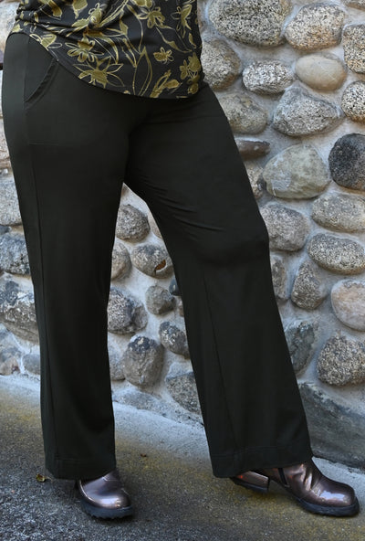 Tall Spirit Straight Leg Pant - Olive Bamboo