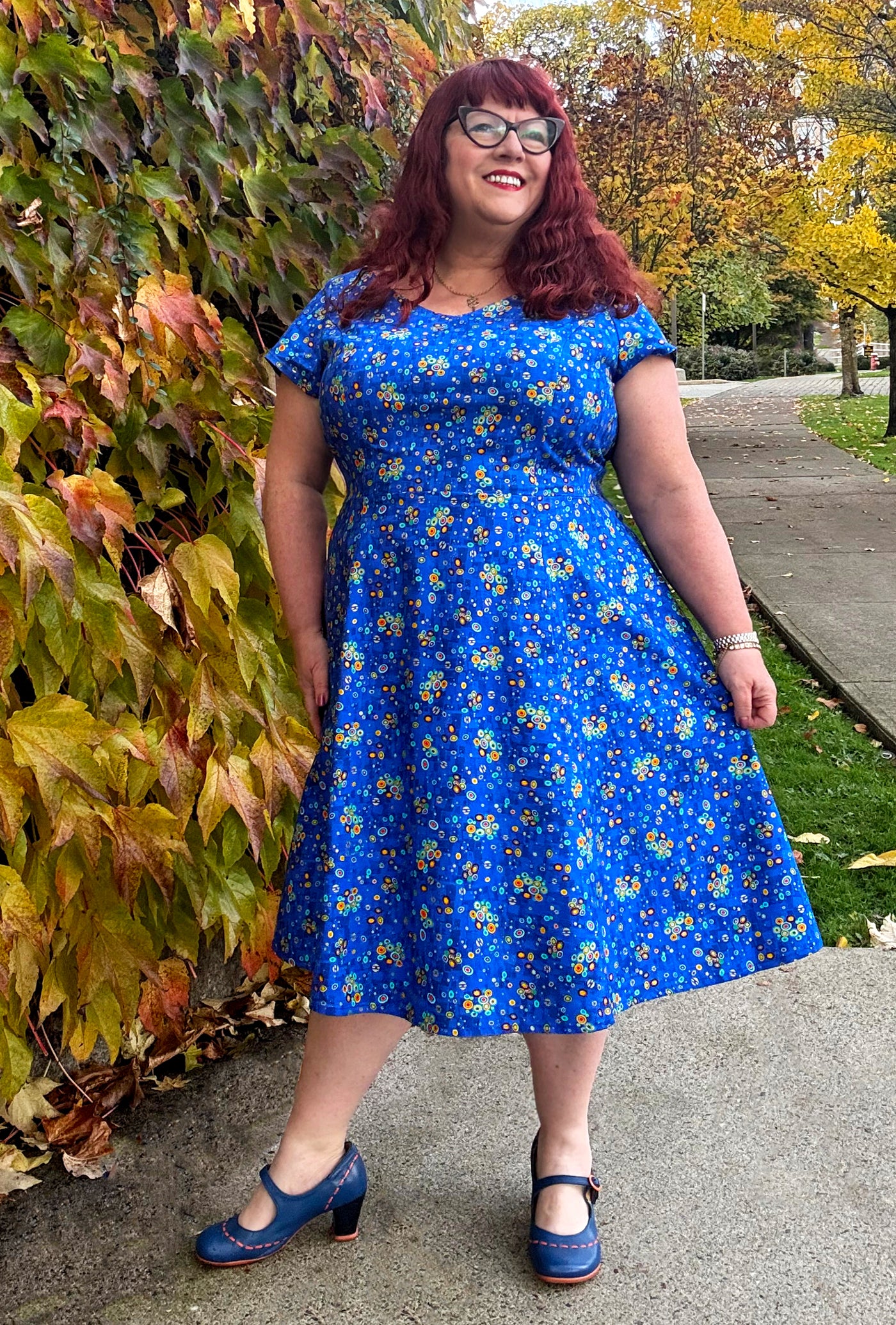 Yvonne  - Hypdotic - Abstract Dot Dress