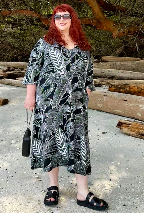 Weekend Dress - Leaf Lines - Tropical foliage Viscose Knit