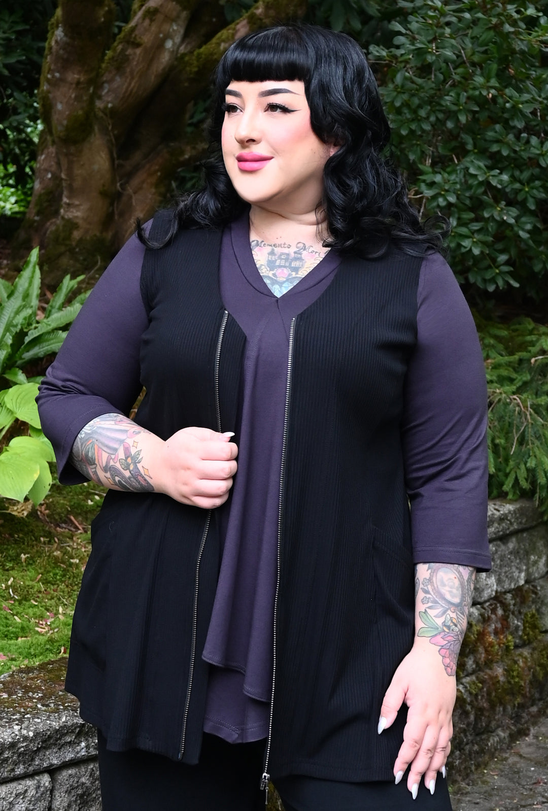 Revive Vest - Black Bamboo Rib – Diane Kennedy