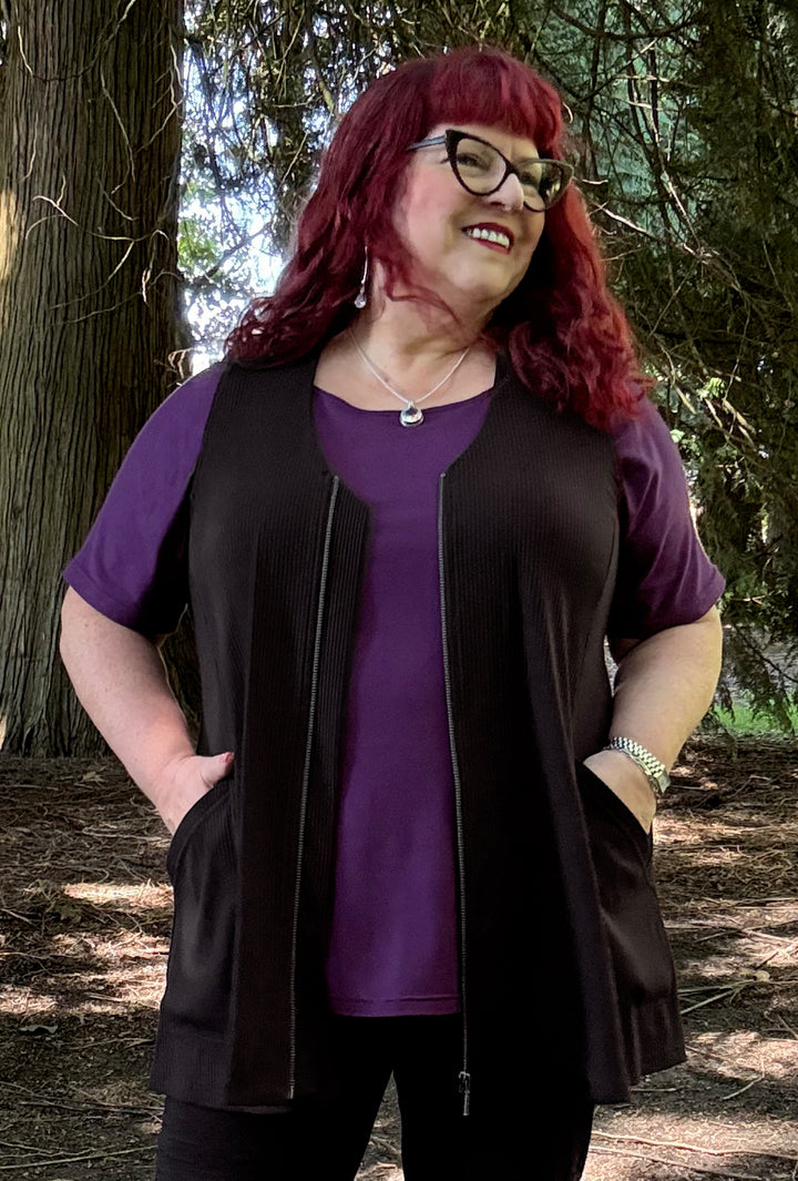 Revive Vest - Black Bamboo Rib – Diane Kennedy