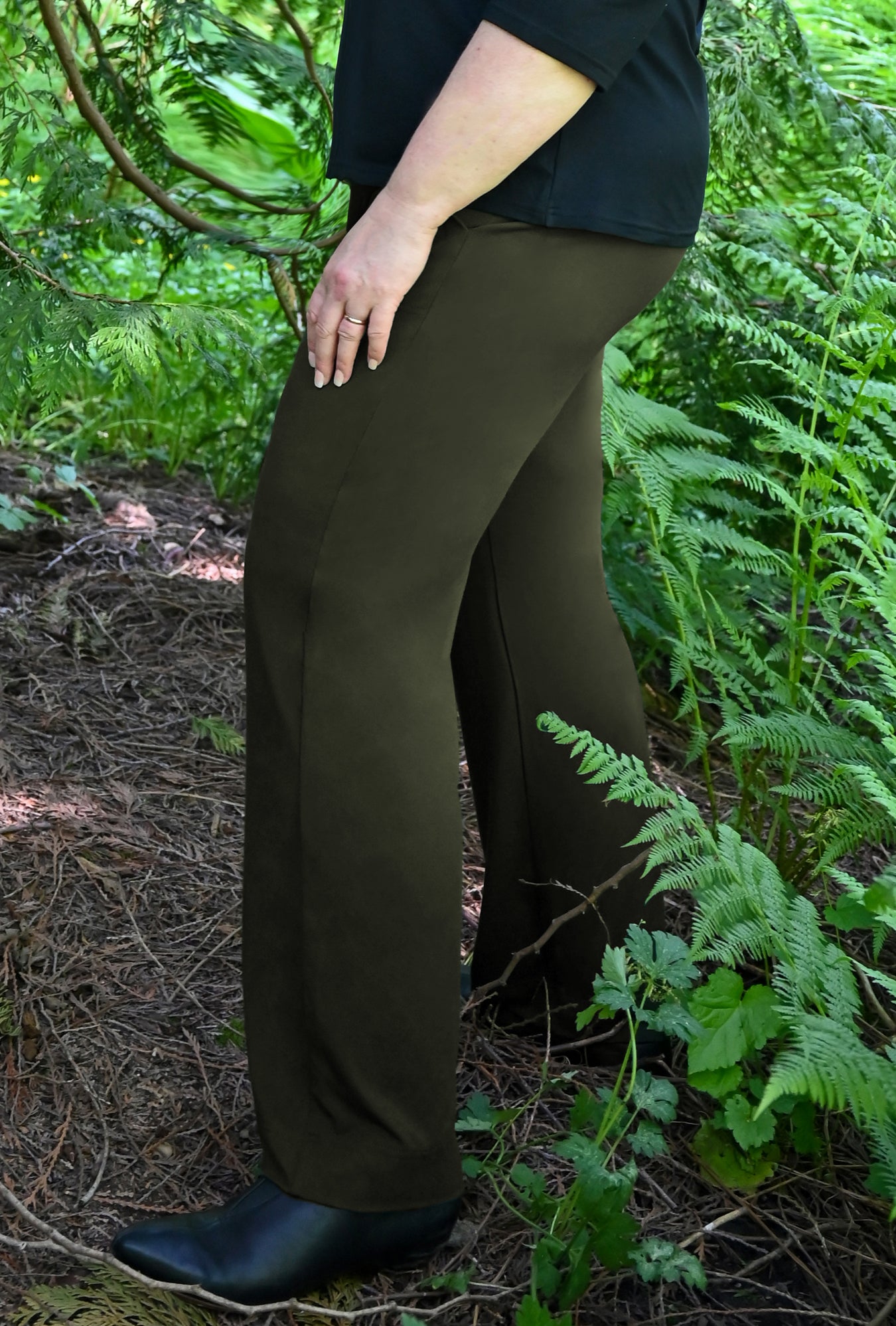 Spirit Pant - Olive Bamboo