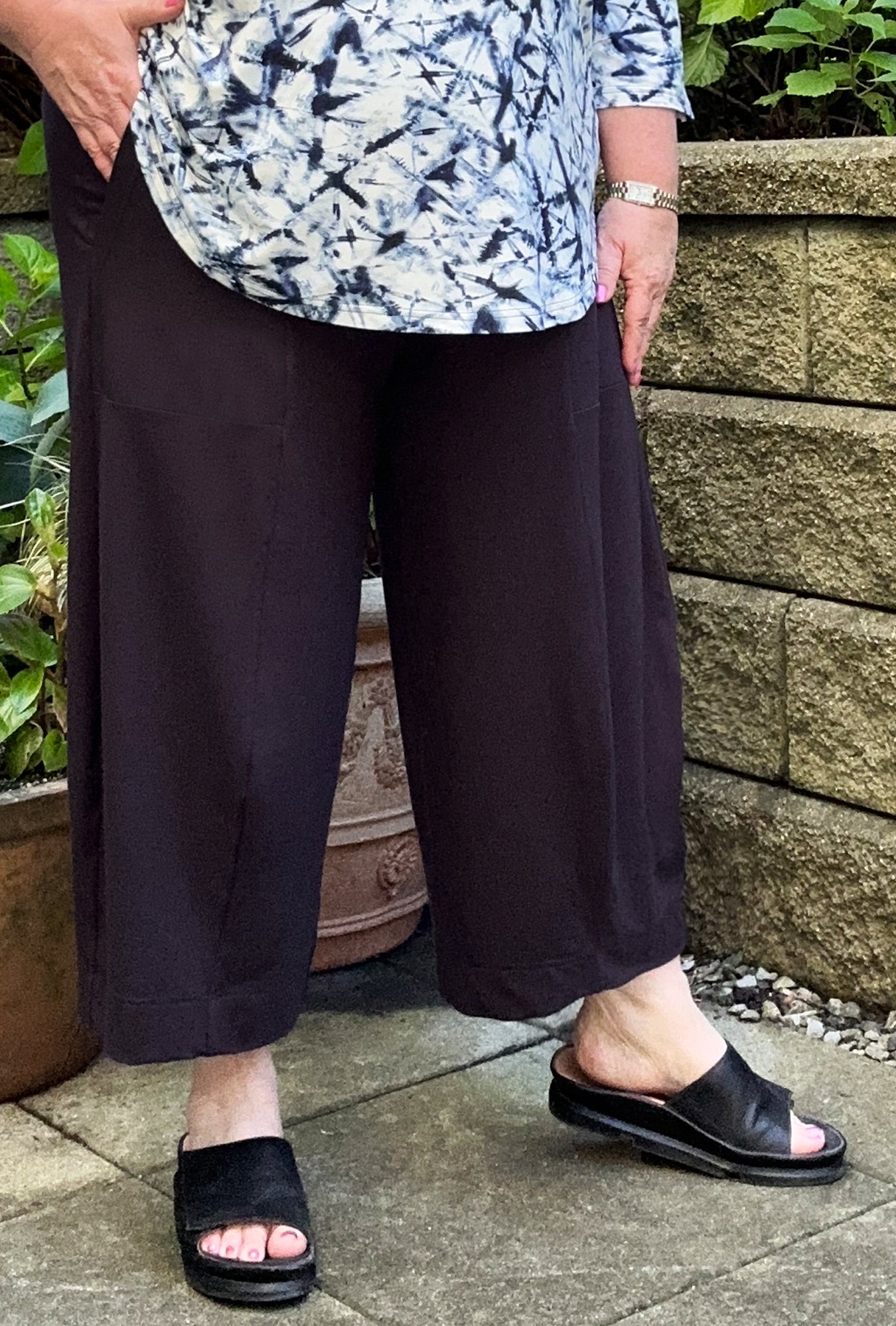 Angle Crop Pant - Ink Bamboo - only XL left