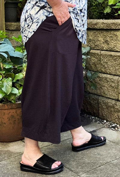 Angle Crop Pant - Ink Bamboo - only XL left