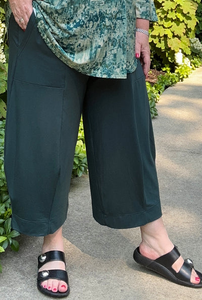 Angle Crop Pant - Rainforest Bamboo