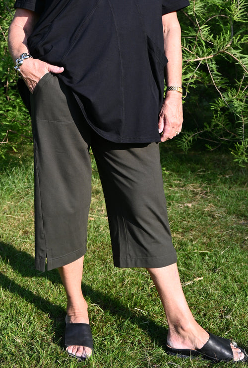 Escape Straight Leg Crop Pant - Olive Bamboo