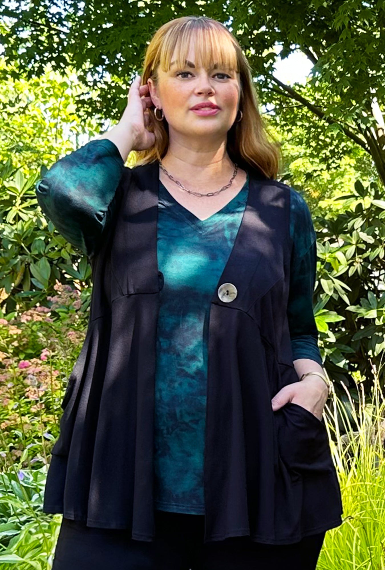 Recharge Vest - Black Bamboo