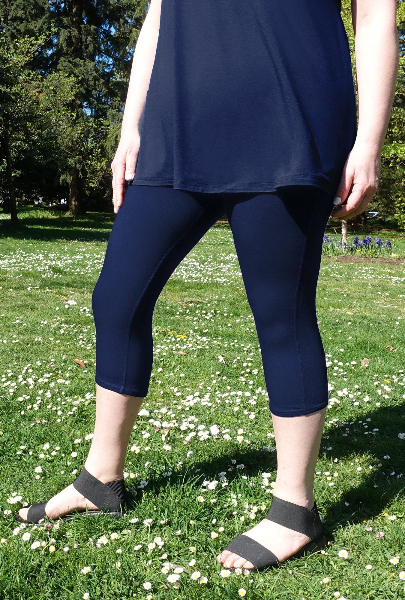 Cafe Legging - Navy Bamboo - only 2X left