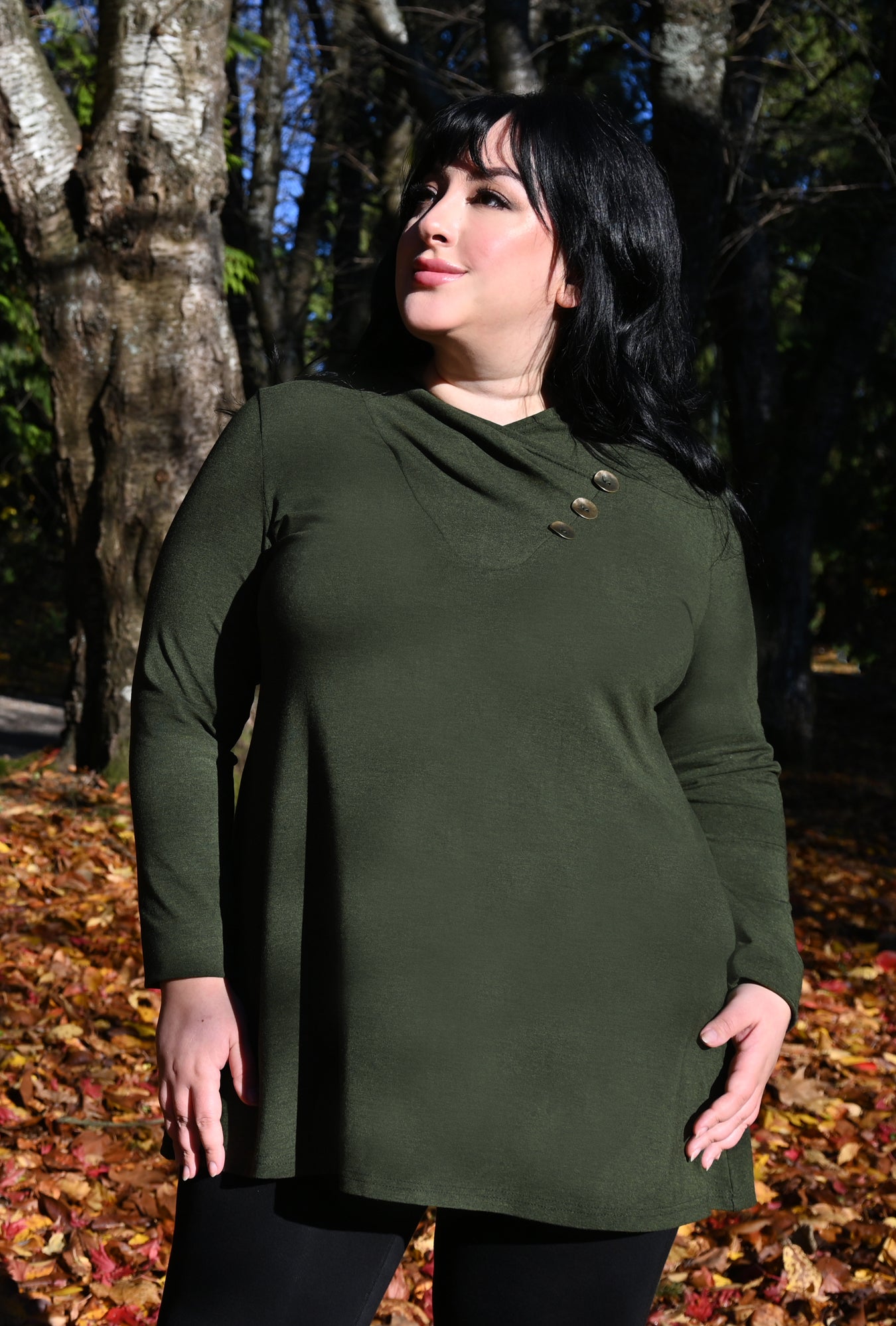Embrace Cowl - Moss Bamboo - only 0X left