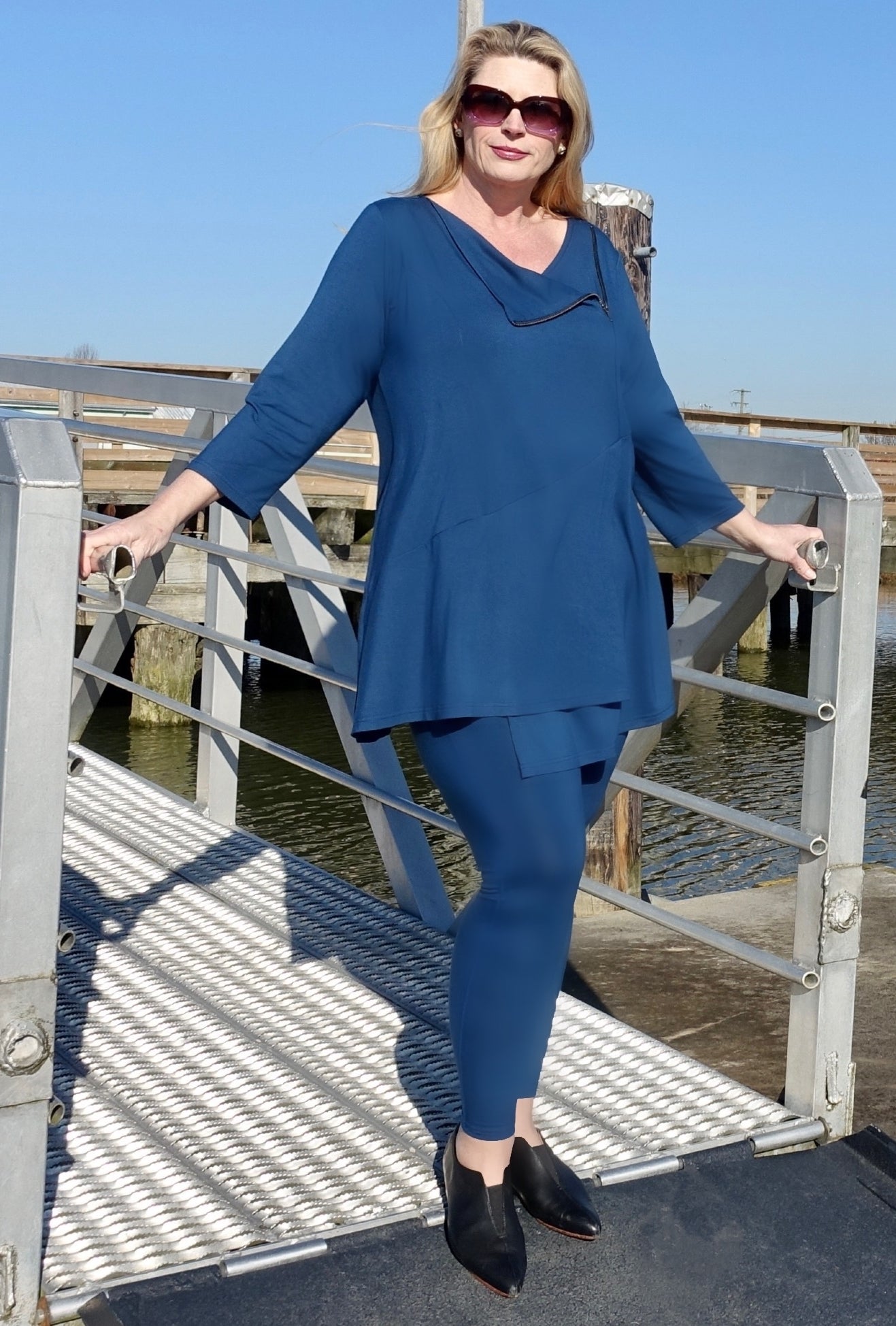 Artistry Tunic - Admiral Bamboo