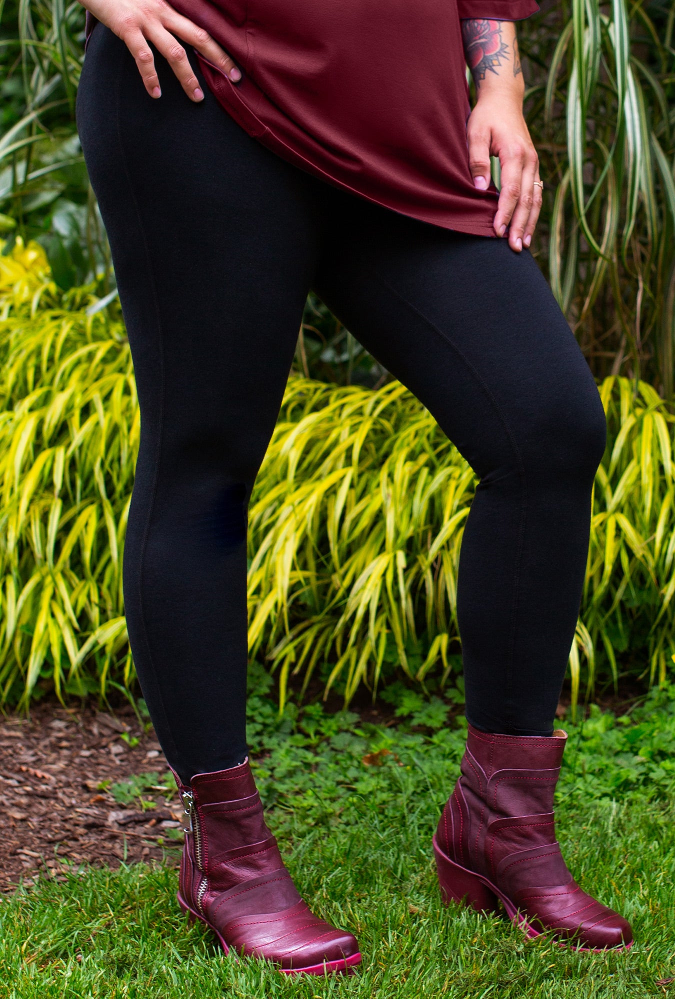 Rejuvenate Legging - Black Bamboo